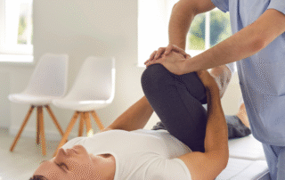 Silver Spring Auto Injury Pain Relief That Gets You Back on Track with chiropractic adjustment
